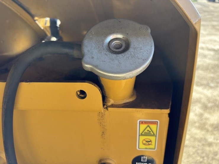 2013-caterpillar-308e-cr-image-55