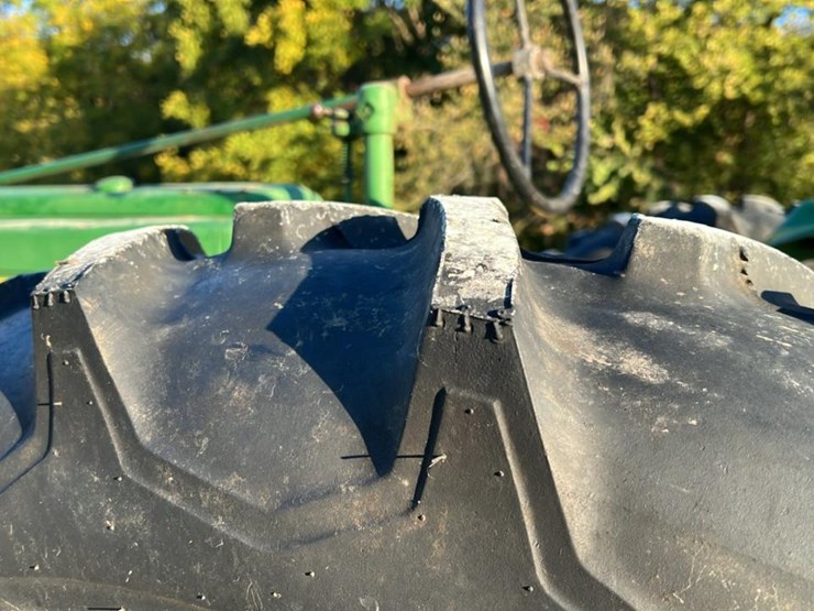 1943-john-deere-b-image-24