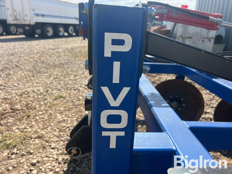 industrias-america-36r-track-closer-image-15