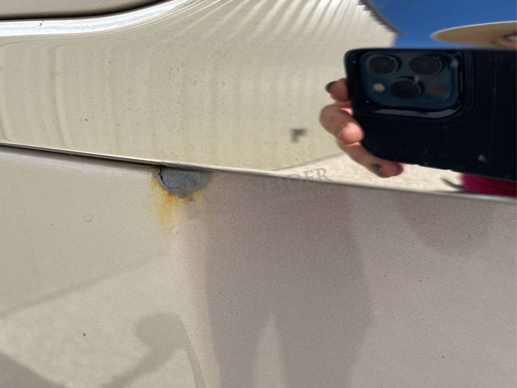 2013-ford-explorer-image-24