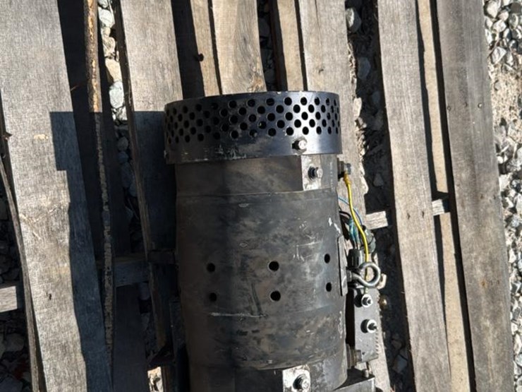 #4711-•-alternator-image-1