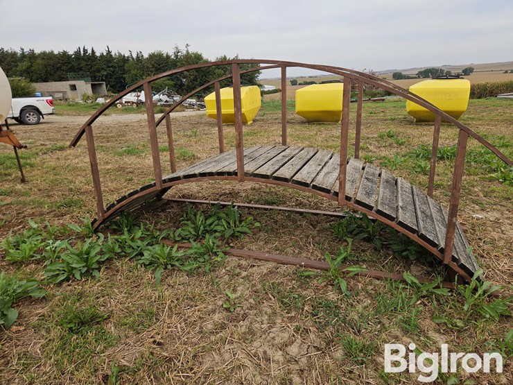 landscaping-bridge-image-6