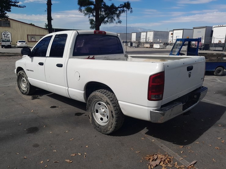 2006-dodge-ram-1500-image-3