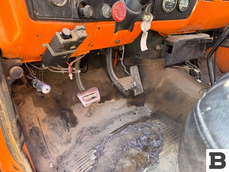 1988-gmc-7000-image-48