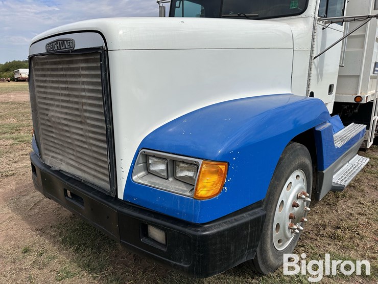 1994-freightliner-fld120-image-9