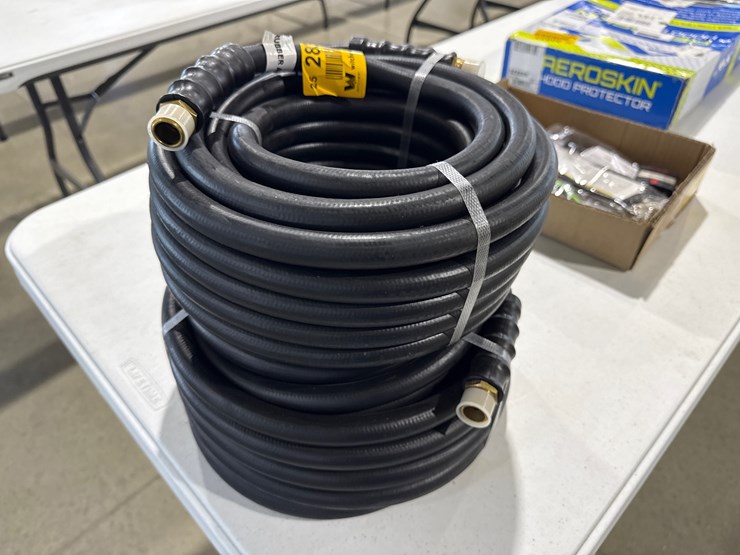 #28370-•-lot-of-(2)-unused-1/2"-x-50"-rubber-air-hoses-image-2
