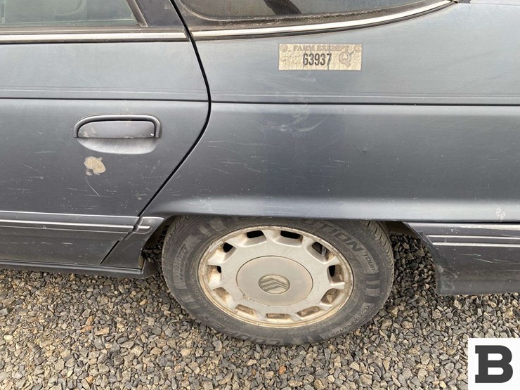 1994-mercury-sable-sedan-image-13
