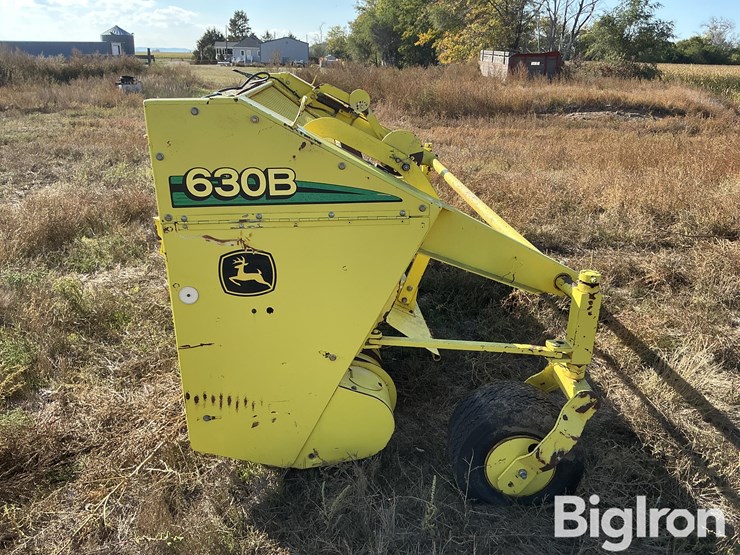 2004-john-deere-630b-image-8