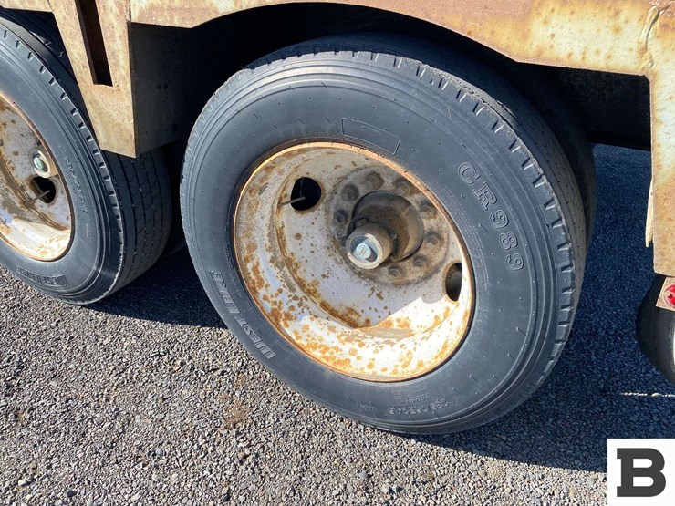 1985-king-load-image-26