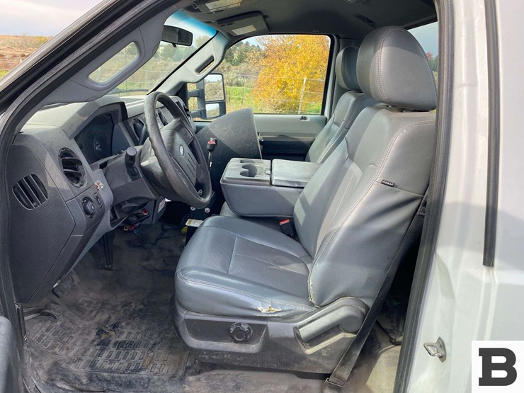 2015-ford-f350-image-37