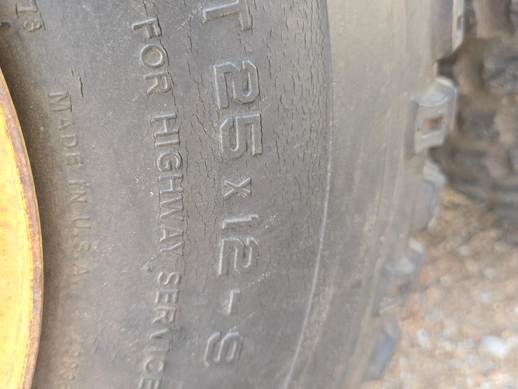 john-deere-amt-600-5-wheel-utv-image-14