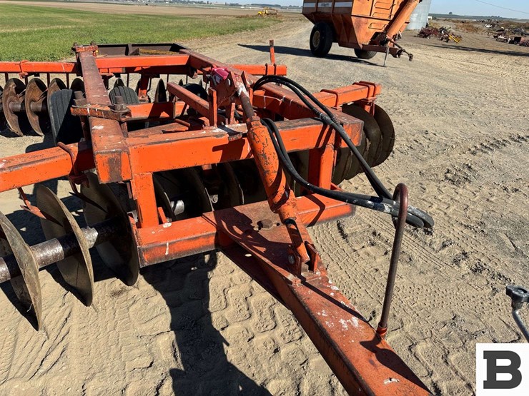 case-g109-146-offset-disc-image-13