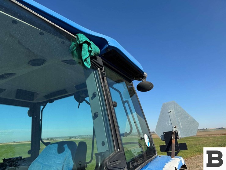 2010-new-holland-t5060-image-56