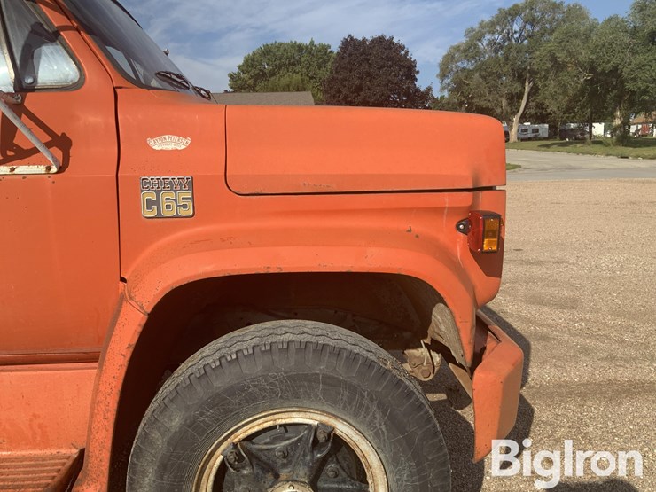 1973-chevrolet-c65-image-9