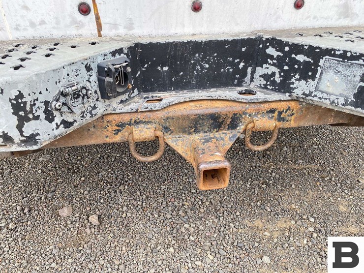 2009-chevrolet-silverado-3500-image-26