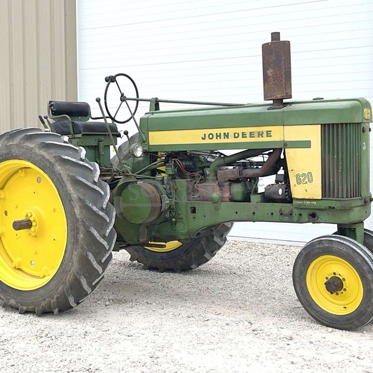 JOHN DEERE 620