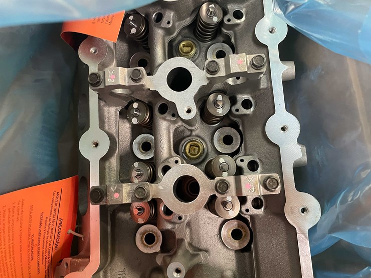 #8548-•-mopar-heads-(pr8)-image-36