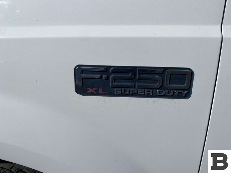 2002-ford-f250-image-12