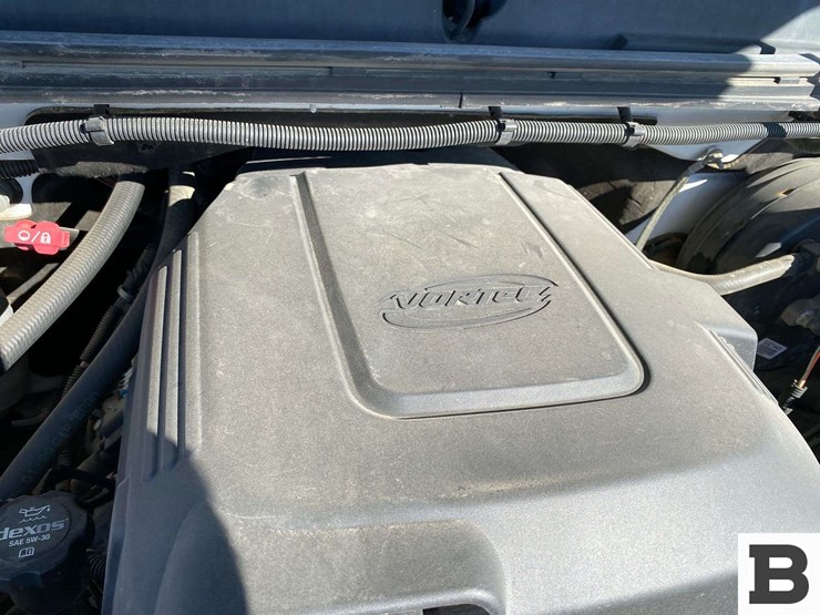 2012-chevrolet-silverado-1500-image-36