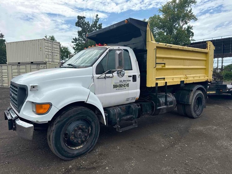 2000-ford-f750-image-1