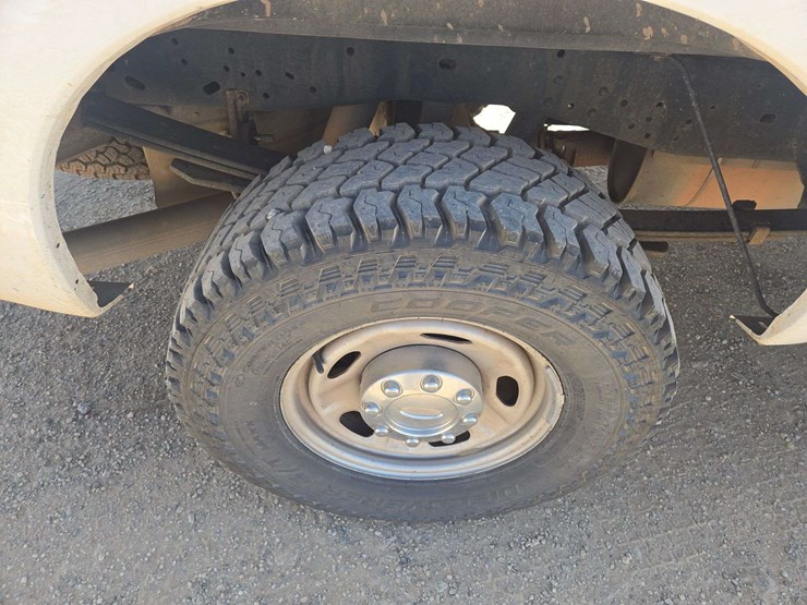 2013-ford-f250-image-8