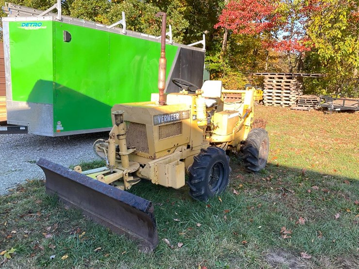 #1365-•-vermeer-m-460-ride-on-trencher-image-1