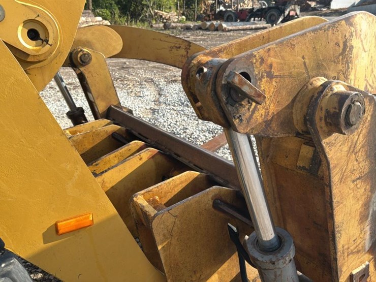 2007-caterpillar-928g-image-15