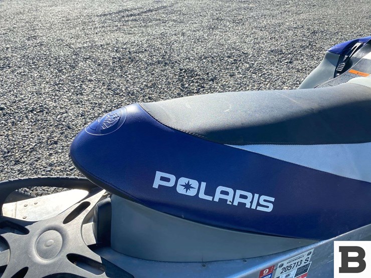 2005-polaris-rocky-mountain-king-snowmobile-image-24