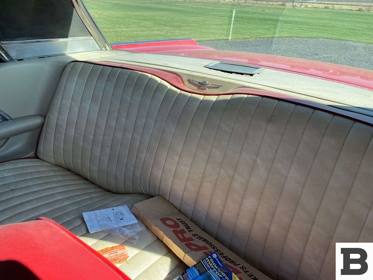 1962-ford-thunderbird-coupe-image-21