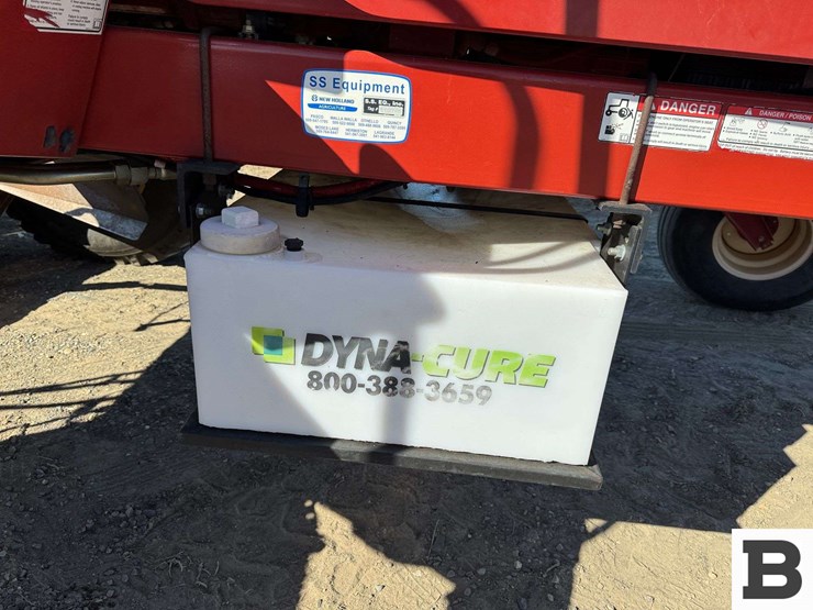 2013-new-holland-h8080-image-29