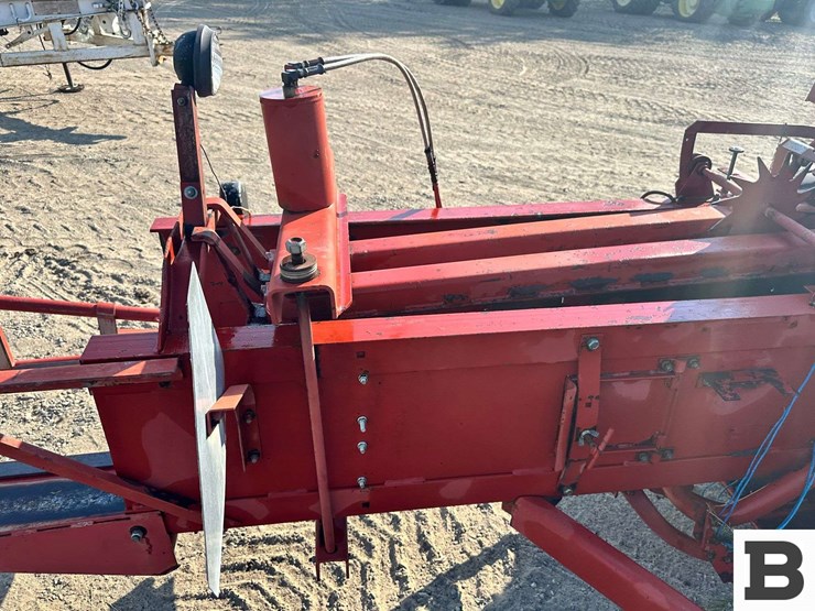 new-holland-515-image-38