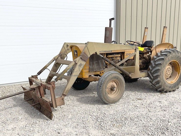 john-deere-401-image-2