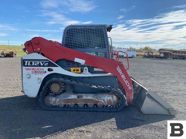 2021-takeuchi-tl12-image-6