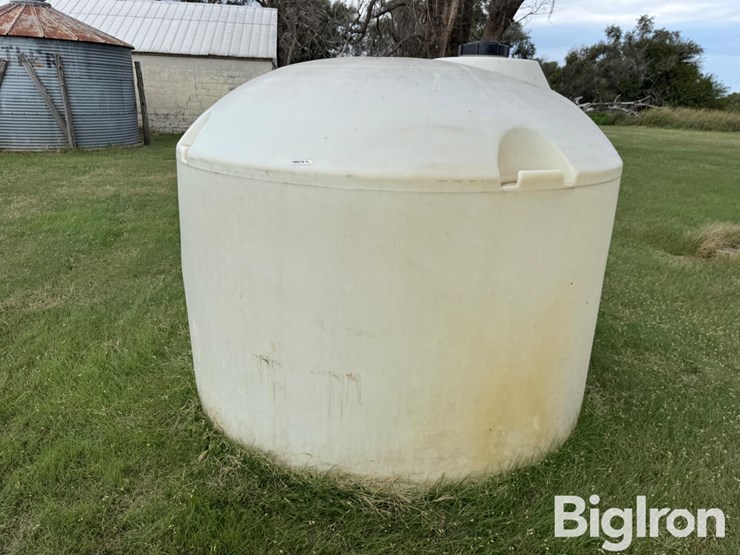 poly-fertilizer/water-tank-image-1