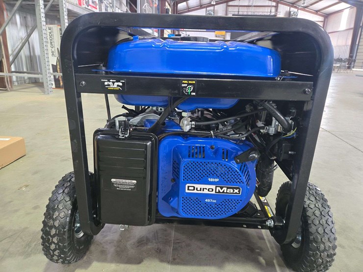 new/unused-duro-max-dual-fuel-xp12000hx-portable-generator-image-10