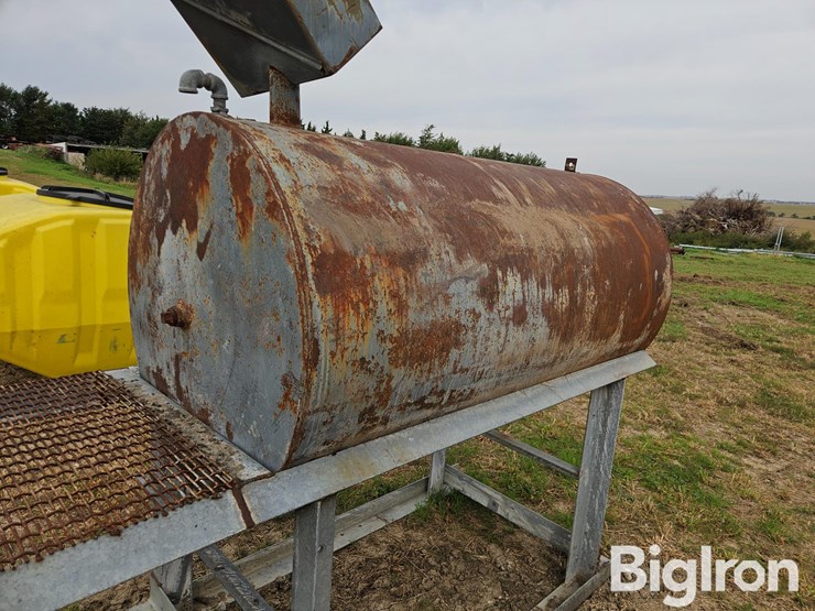 300-gallon-waste-oil-tank-w/stand-image-7