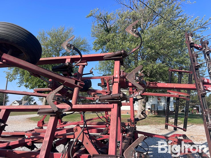 case-ih-4800-image-12