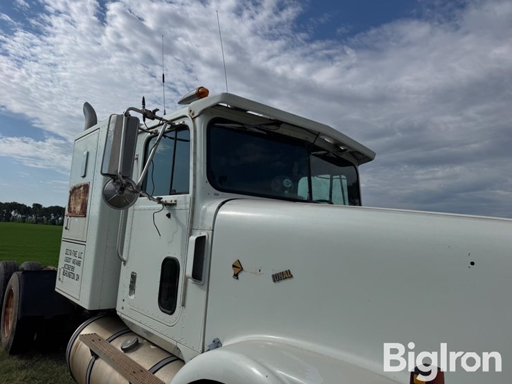 1992-international-9300-image-19