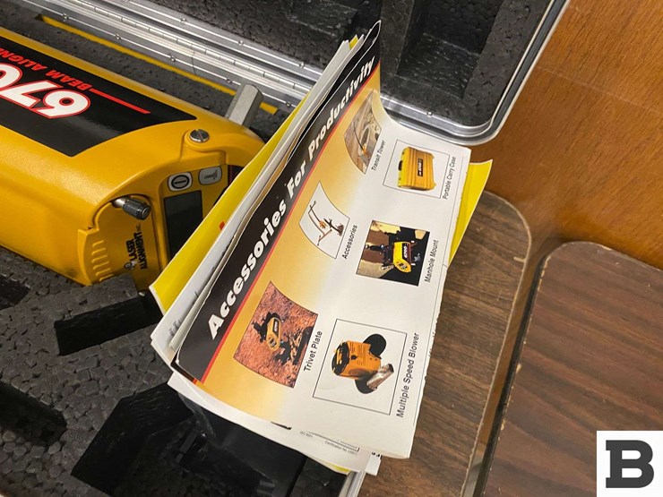 laser-alignment-inc.-6700-beam-aligner-and-supporting-hardware-image-8