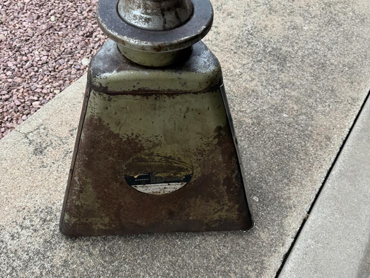 micro-precision-antique-tire-balancer-image-6