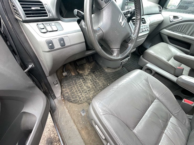 2009-honda-odyssey-image-68