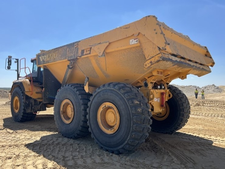 2021-volvo-a60h-image-3