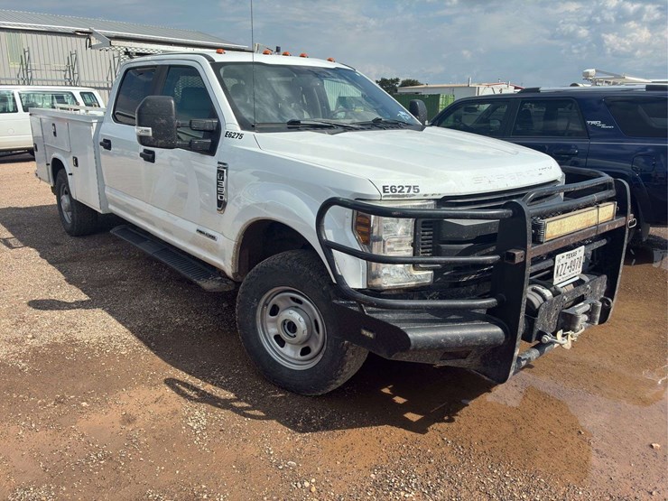 2018-ford-f350-image-2