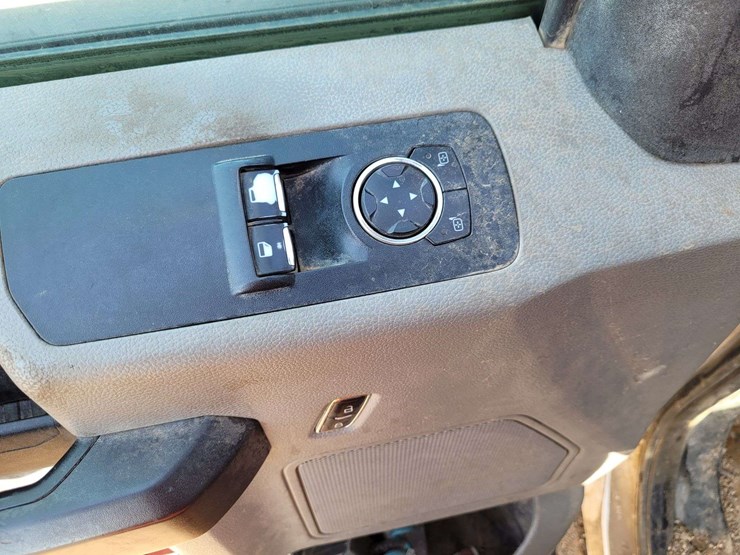 2017-ford-f150-image-6