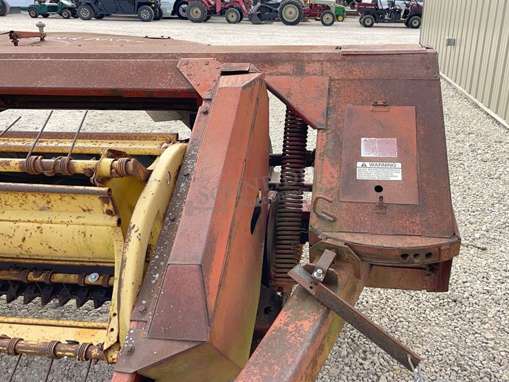 new-holland-474-image-10