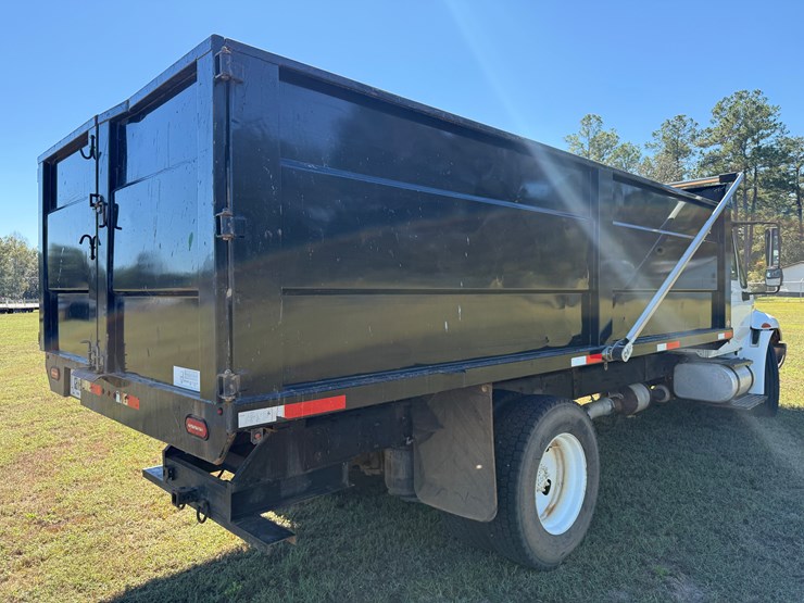 2013-international-durastar-4300-image-5