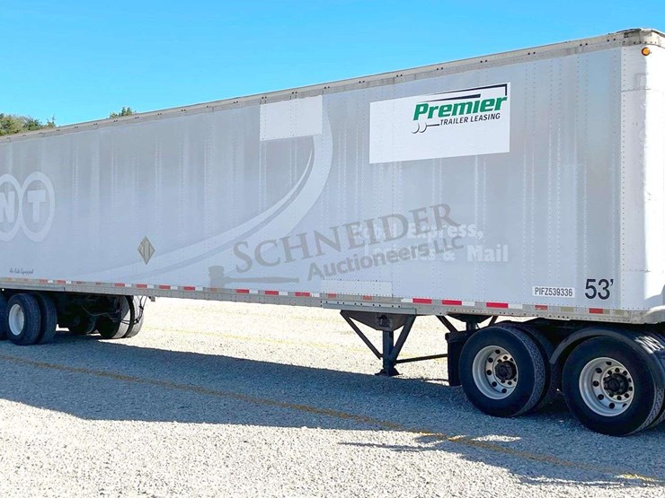 1999-strick-trailer-image-2