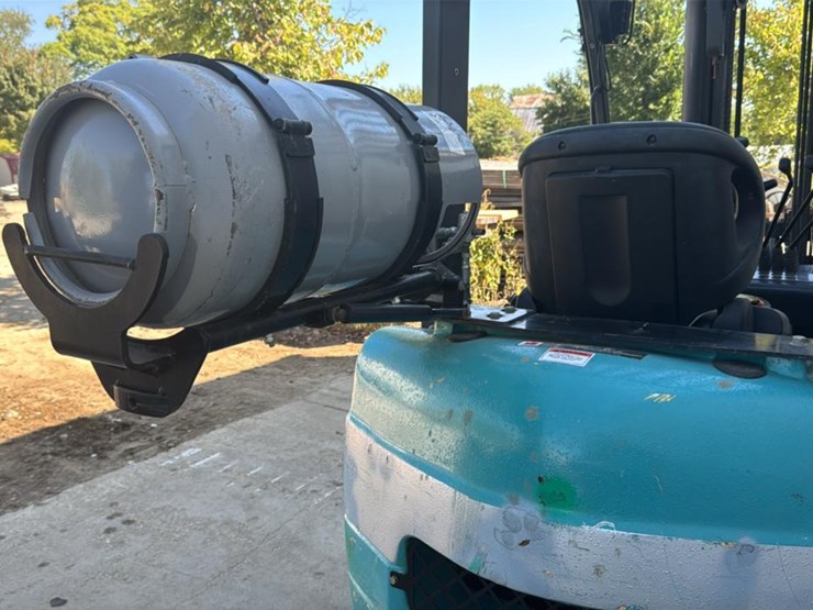 #1351-•-2018-baoli-kbg25c-forklift-image-42