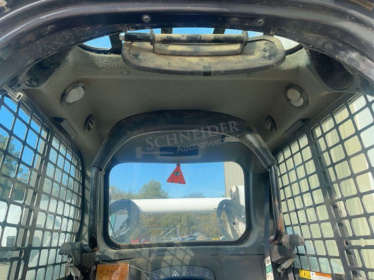 2019-bobcat-t770-image-27