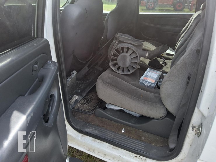 2006-gmc-sierra-2500hd-image-20